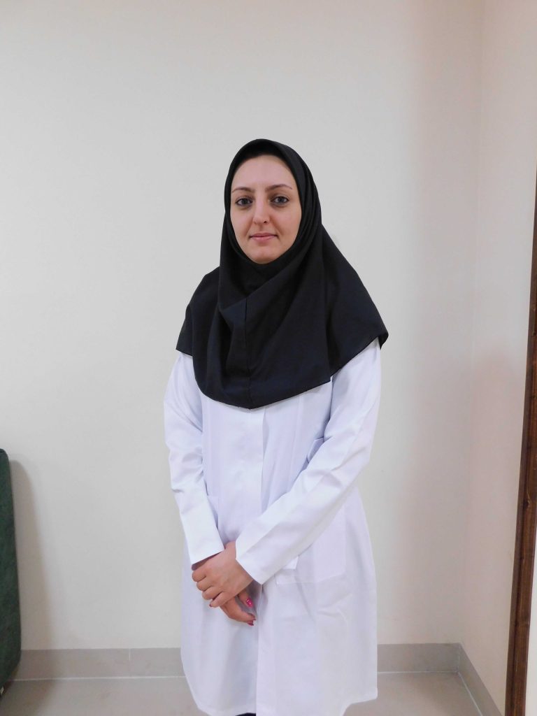 آزاده ابراهیمی